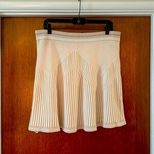 BCBG skirt only wore once :( flattering, nice stretch-goes with everything!